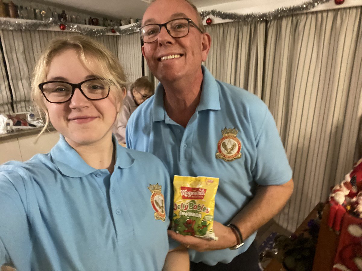 Emily Taylor tweet media