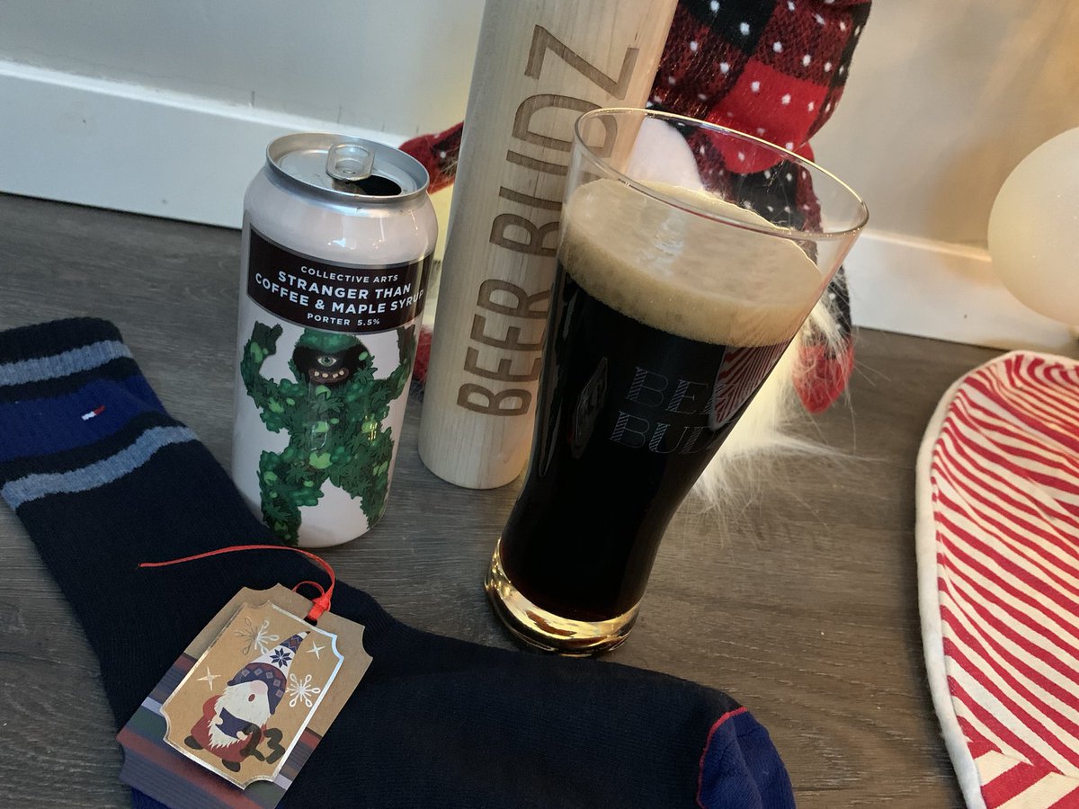 SSchell7's tweet photo. Day 23… #beerbudz #adventcalendar is @ryrbrown1 last selection of the year. From @CollectiveBrew #StrangerThanCoffeeAndMapleSyrup a delicious Porter. Check out my insta. #HappyFestivus #ILoveMyWife #halfstepforward @roymoussa10 @tattoobygravity 🍻 https://t.co/4PDievRkSA