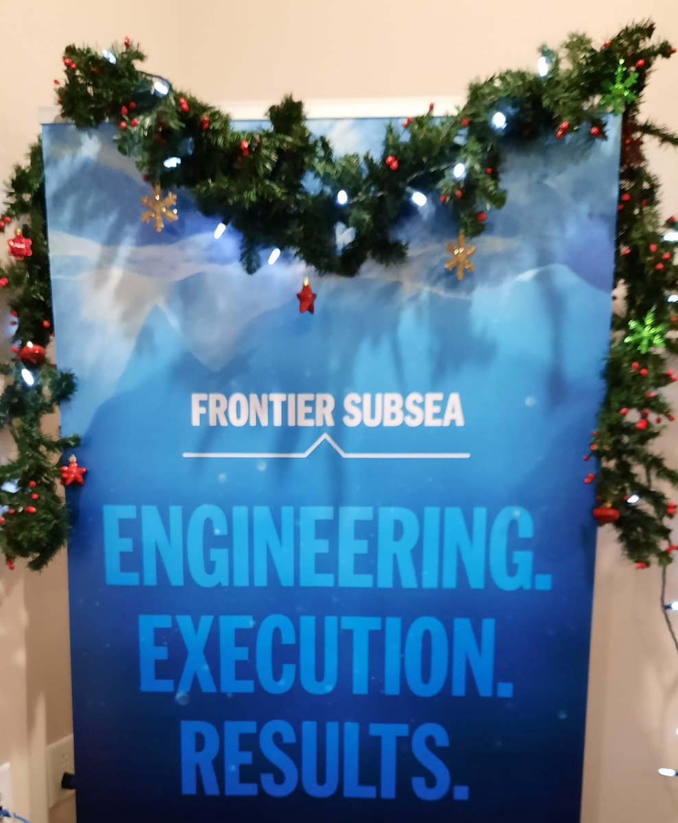frontiersubsea's tweet photo. Merry Christmas and a Happy New Year from all of us at Frontier Subsea!!! Enjoy the holidays. #relax #chill #downtime 
https://t.co/HNu1qg71AN https://t.co/EauYeWTBRq