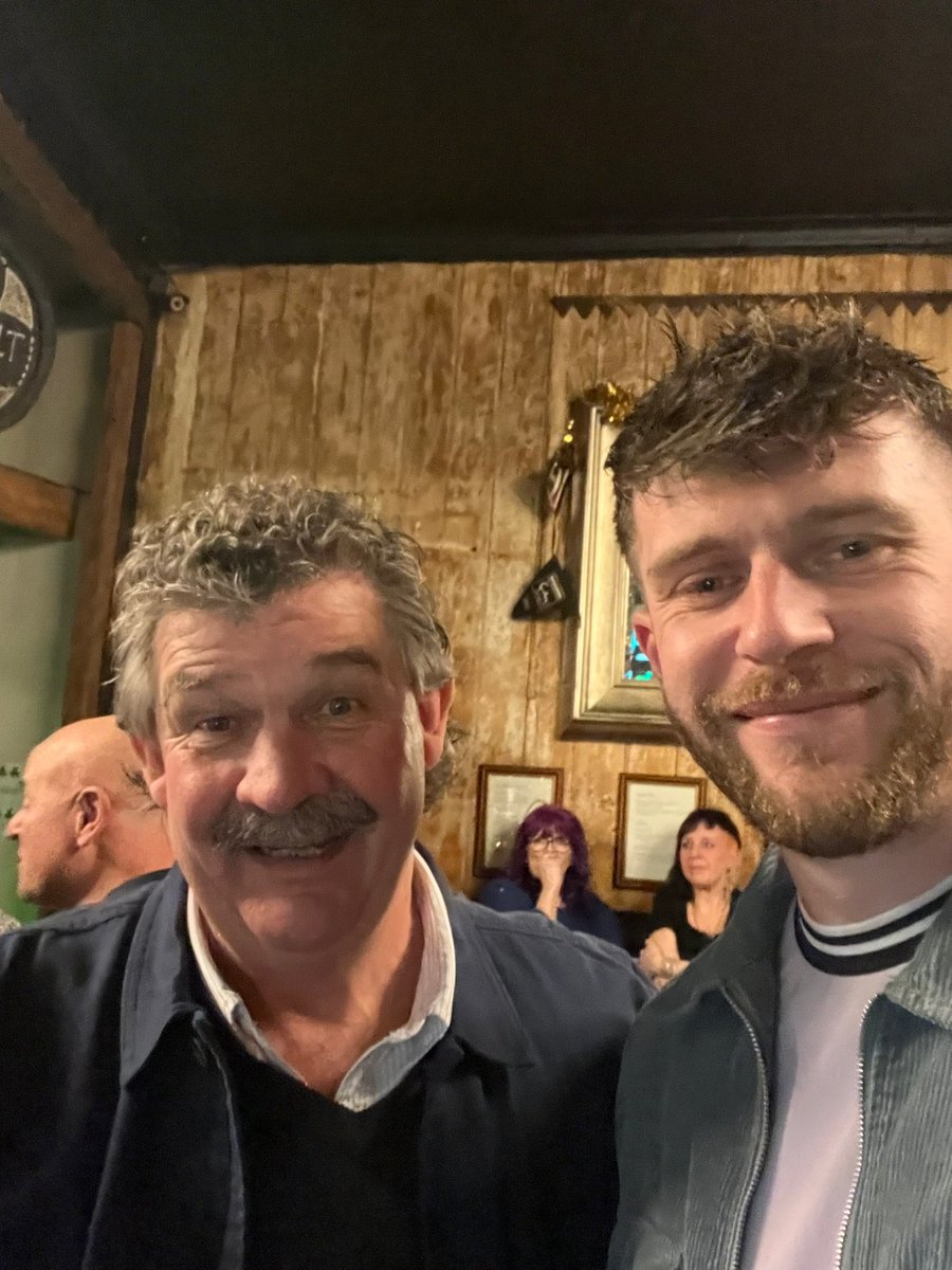 Christmas in Scarborough with <a href="/joe_gallagher10/">Joe Gallagher</a> 35 years ago, Wolves revival and when the roof collapsed. Swim in the sea tomorrow. 🤙⚽️