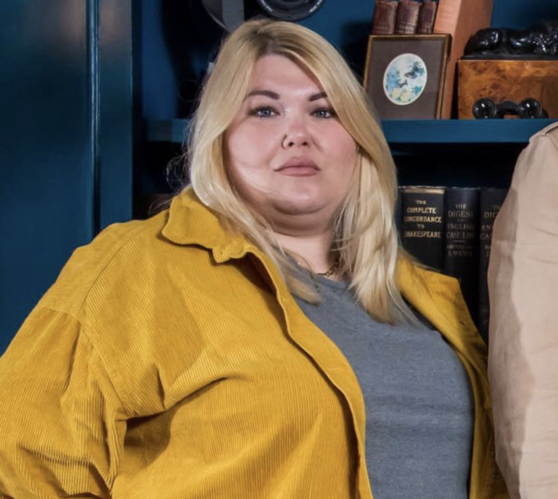 Okay I watched the last ep of Traitors and I HAVE NEVER SCREAMED SO LOUD THIS IS MY QUEEN