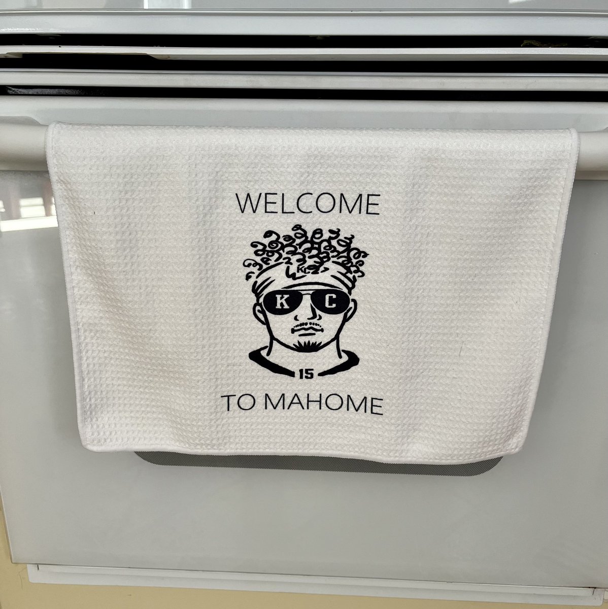 MikelGarrett's tweet photo. @PatrickMahomes You are always welcome! https://t.co/je6ULoXoQt
