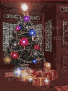 GeorgeMaragos's tweet photo. MERRY CHRISTMAS  and Best Wishes to ALL! Please stay safe and be grateful for all your blessings! https://t.co/rXEAe346Ed