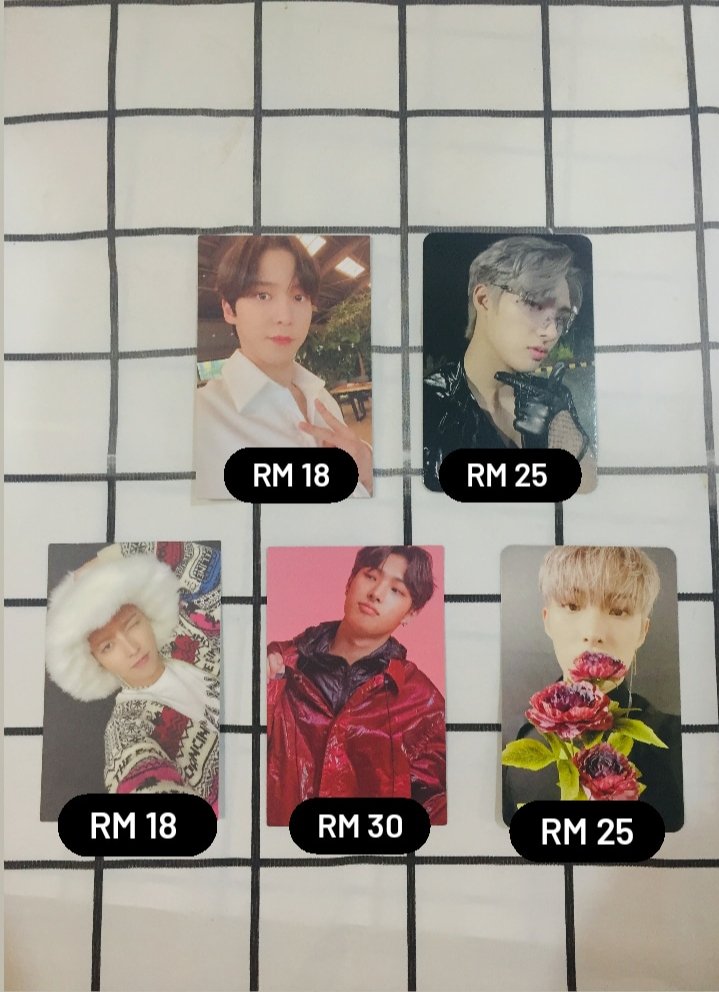 SANLVR10's tweet photo. WTS 🇲🇾 | ateez unsealed album and photocards

✅ on hand
✅ secure packaging
✅ postage thru shopee

help me adopt them <3
 #pasarATEEZ https://t.co/lC0IiWAq2c