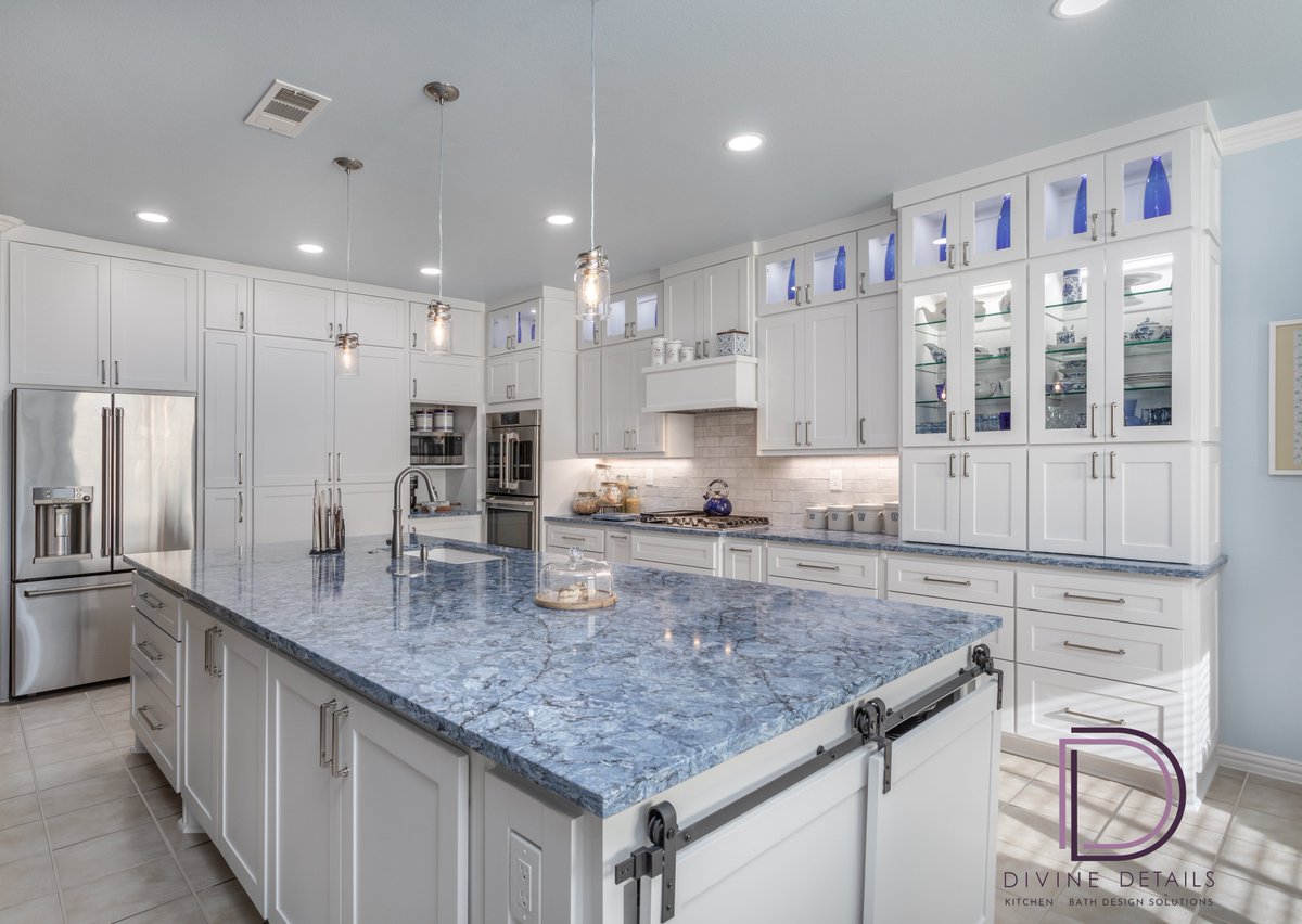 DivineDetailsTX's tweet image. Southerland Drive Kitchen - Blue Tranquility
Dreams come alive in the details.......
#divinedetailsllc #ddllckitchen
#prosourceprojects #level1construction #ferguson
#GECafe #Kohler #Blanco #Kichler #AtlasHomewares #revashelf #glazziomosaic #LATICRETE #Vicostone #sherwinwilliams