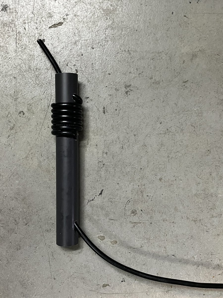 Dav Sennairton tweet media