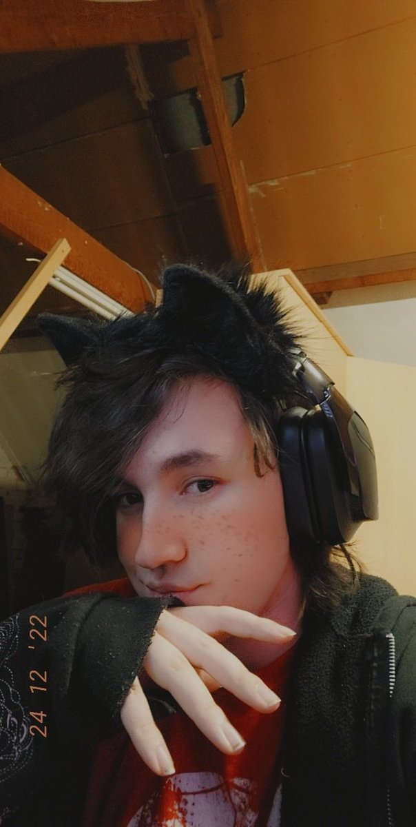Little_Ryoko's tweet photo. DAY 21 of the crazy subathon anything goes! Join me in #VRChat
All timers are 4x come help~!
Also #VRCon very soon too!
https://t.co/9f953X0WSe
https://t.co/GiP1lUFp9H
#transgeder #Trans #MTF #love #Pride2022 #pride #twitch #live #Livestream #YouTube #youtubegaming #subathon https://t.co/FzmPdfhEQ0