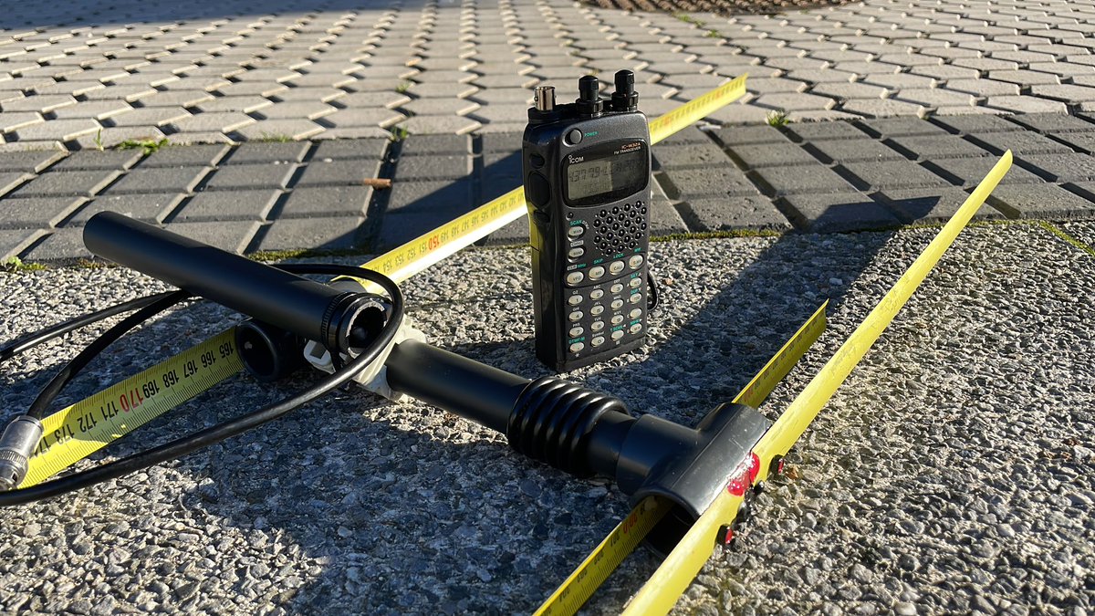 Dav Sennairton tweet media