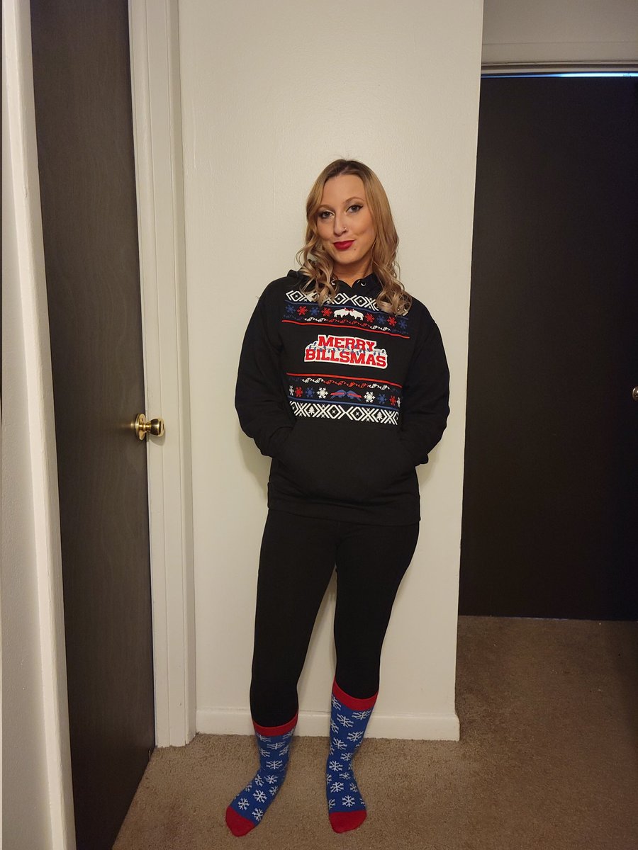 BuffaLOLO716's tweet photo. Merry BILLSMAS!
Very sad that the weather has ruined Christmas plans. I still put on my outfit tho!

Decided to whip out the Cricut &amp; make a dope hoodie!

GO BILLS!! 💙❤
 #billsmafia       #billsmafiababe #GoBills https://t.co/rSRUoePQUD