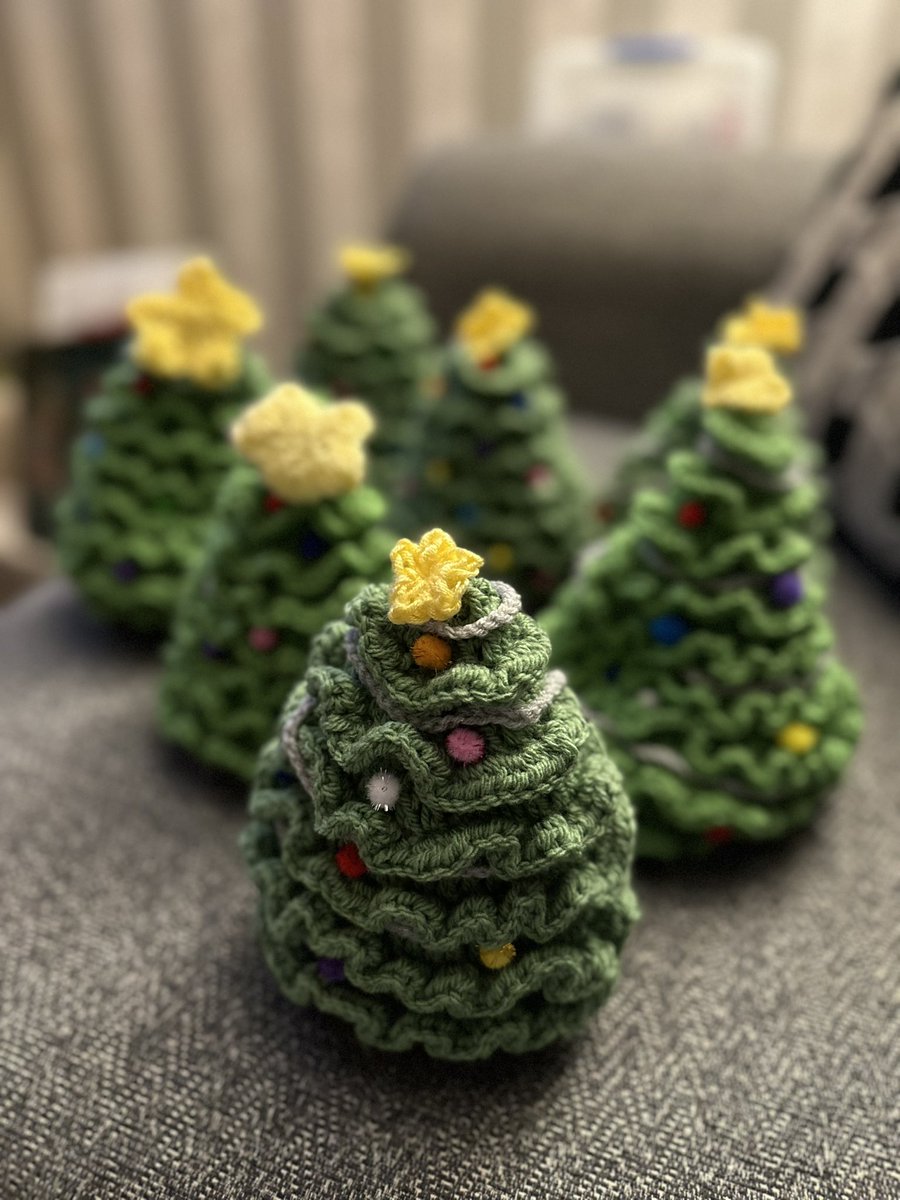 Rebecca (she/her) 🏳️‍🌈💙 tweet media