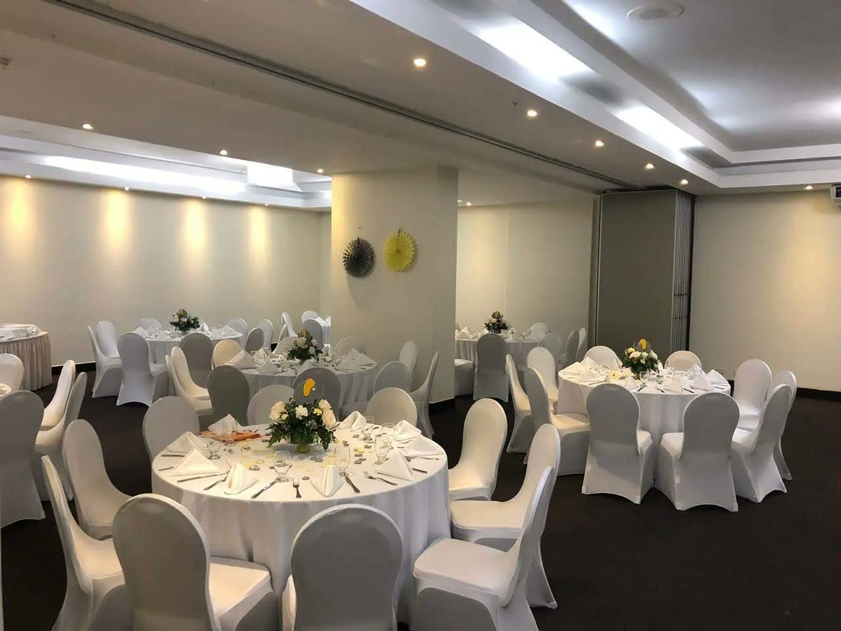 VictoriaHSP's tweet photo. Tenemos la sala de eventos ideal para su actividad.

Cotizaciones y reservas:
☎️+507 6980-1054 
📨 info@victoriapanama.com⁠
📱 (507) 395-9000⁠
⁠
#cityhotel #hotelespanama #turismo #turismopanama #bedandbreakfast #hoteldeals #luxurylifestyle #besthotels #ciudaddepanama https://t.co/UYFnp7mR4K
