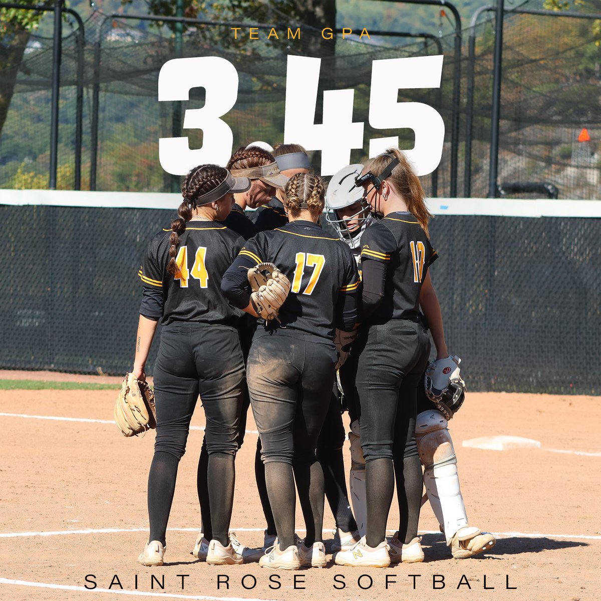 saintrosesb's tweet photo. Absolutely knocked it out of the park this semester in the classroom! 

• Team GPA: 3.45
• FOURTEEN Dean’s list (3.5+)
• SIX 4.0
• 3 future teachers who completed their student teaching! 

Bring on the Spring semester😈 https://t.co/O4DUWTBqkF
