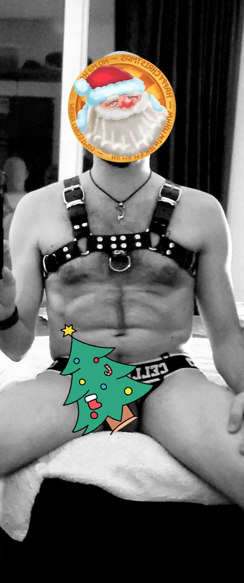 Hohoho joyeux Noël 
#gaytoulouse #pasducalendrierdustade  #gaybear