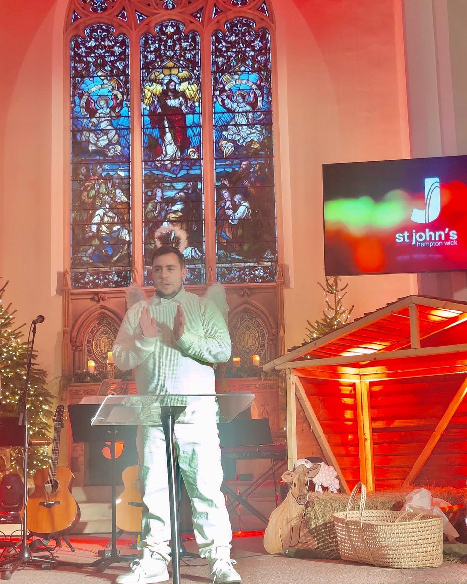 jay_b_91's tweet photo. Never give up on your dreams. 7 year old me had always wanted to be an angel in the school nativity but wasn’t chosen. 24 years later and I got to live my dream. 😇😇😂😂 #nativityservice https://t.co/BNhGjQOv3W