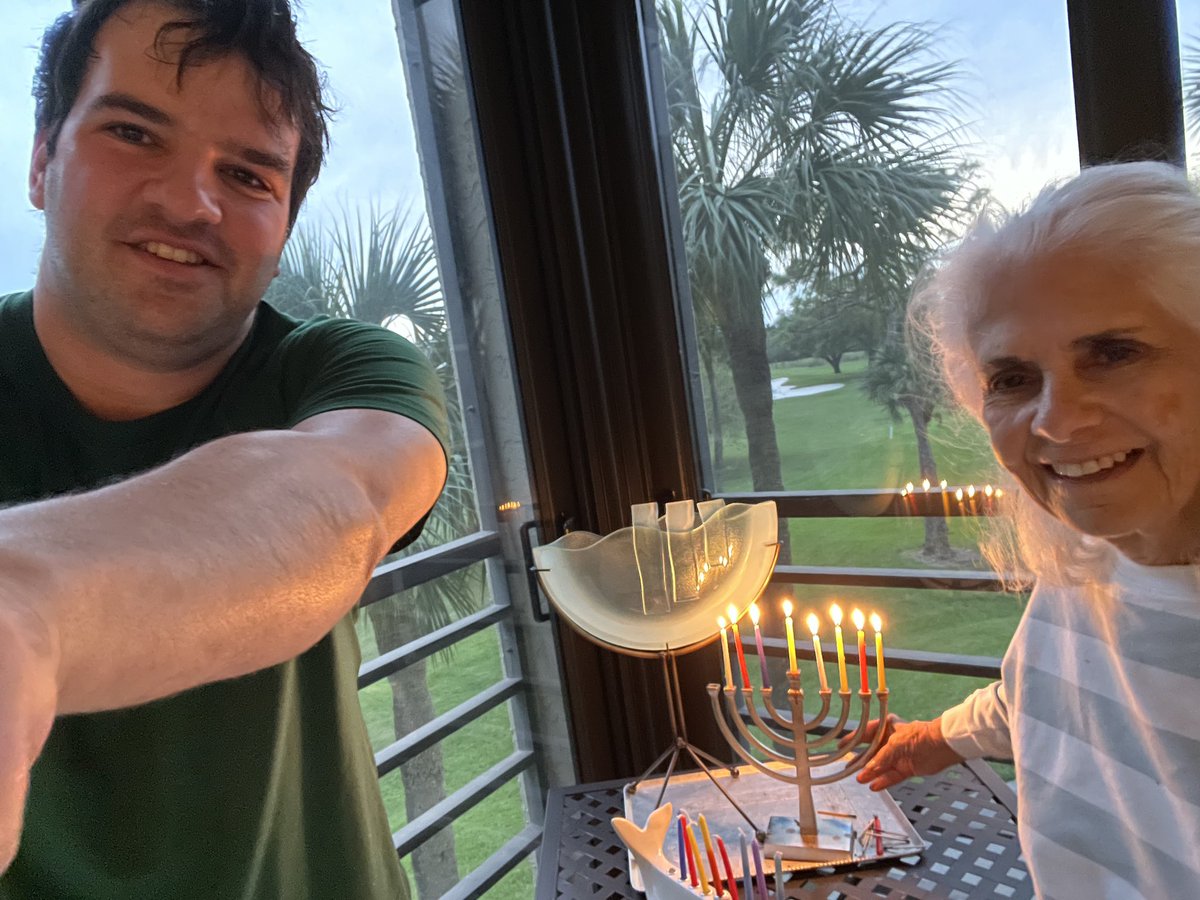 Howard Men’s 🏀 Chief Program Strategist & founder of Scouting & Scavenging Dan Marks celebrating with his grandma on the 7th night of Hanukkah. 🕎

#JCA | #CoachesLightCandles | #HappyHanukkah