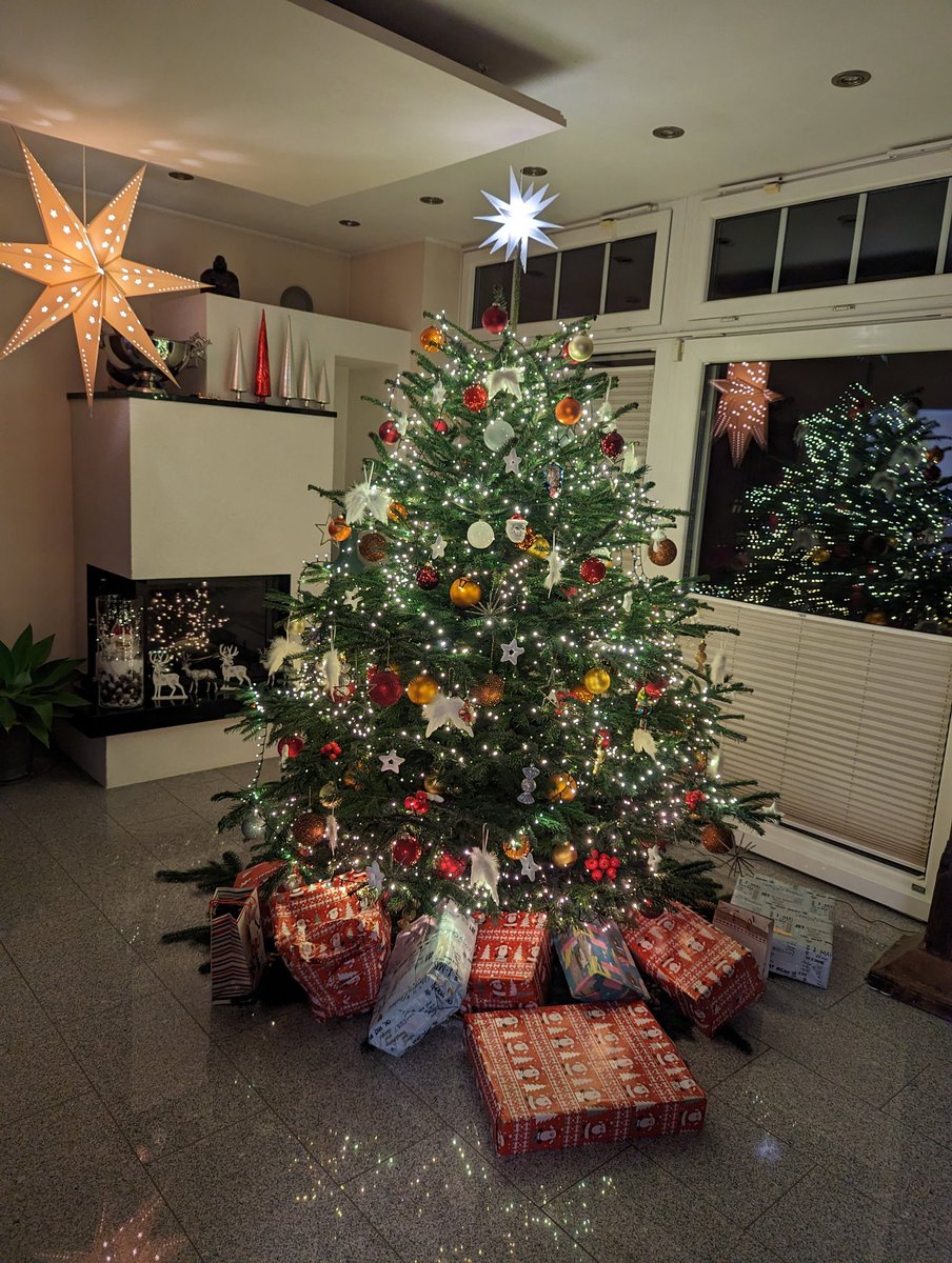 luke23 tweet media