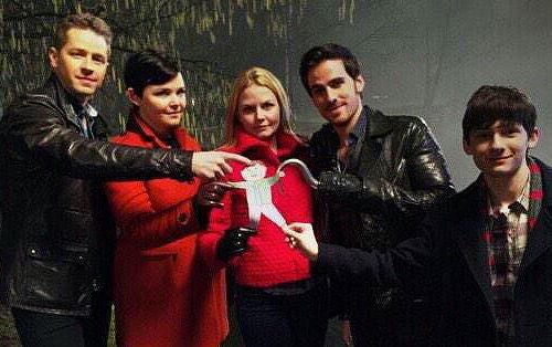 Our family wishes you a Merry Christmas and happy holidays, may all your wishes come true.  Merry Christmas.
<a href="/xCharmingprince/">𝑫𝒂𝒗𝒊𝒅 𝑵𝒐𝒍𝒂𝒏</a> <a href="/EmmaRoseSwanCh1/">Emma Rose Swan Charming</a> <a href="/littlxcharming/">𝙉𝙀𝘼𝙇 𝙉𝙊𝙇𝘼𝙉</a>