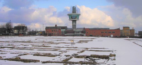 HistoryHit's tweet image. In AD122, Emperor Hadrian visited Britain and ordered a wall to be built. Explore who built Hadrian’s Wall and how @SegedunumFort!

The exhibition Building the Wall reveals evidence from the impressive 80 metre stretch of Wall remains at Segedunum 👉 segedunumromanfort.org.uk