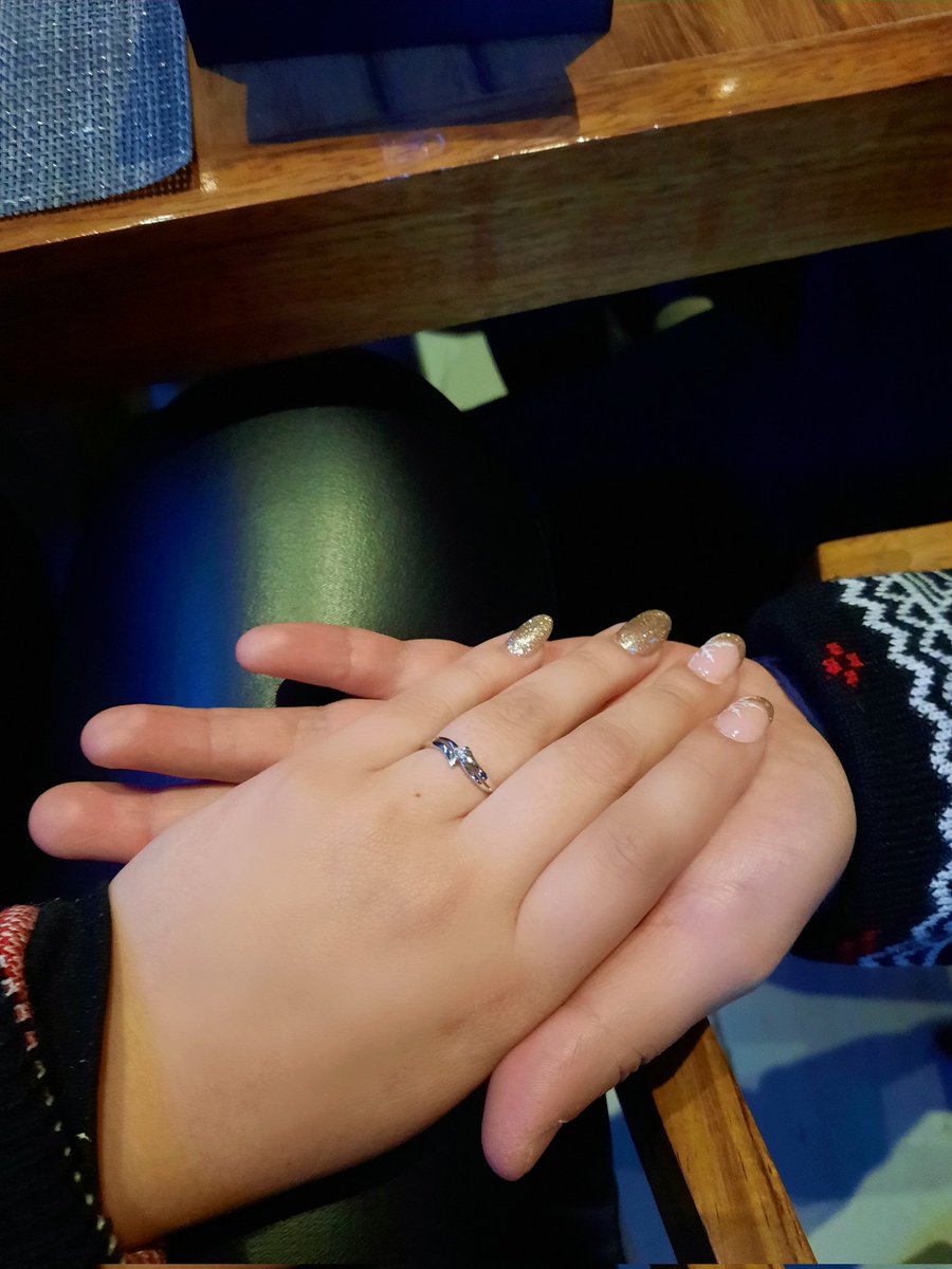 SalaazarVane's tweet photo. Hands couple❤️ #miprometido🥰 https://t.co/rpSXjmWkDW
