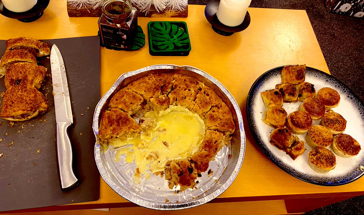 Sam D, Ph. D tweet media