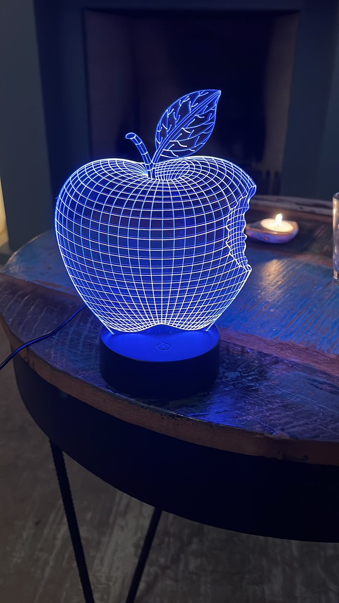 Desk light? Apple style😎