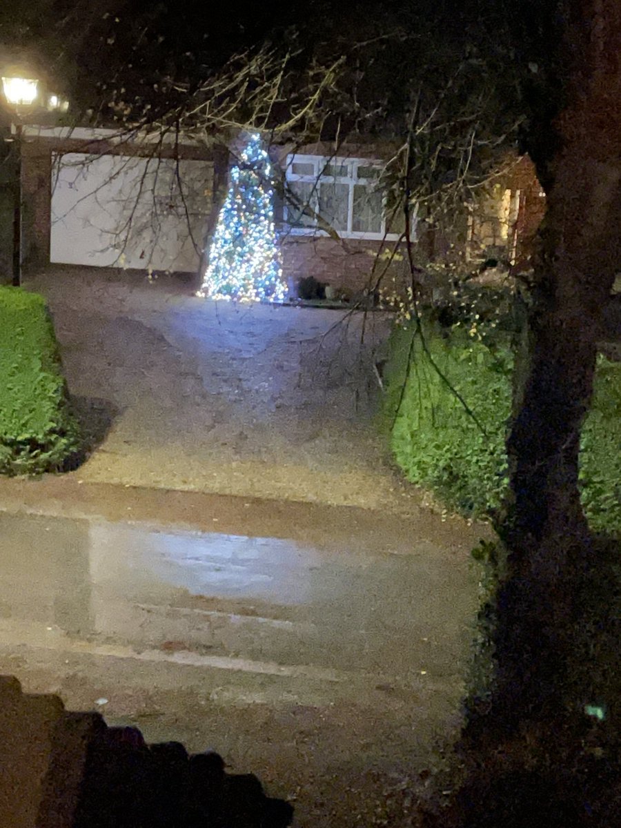 Colin Peacock tweet media