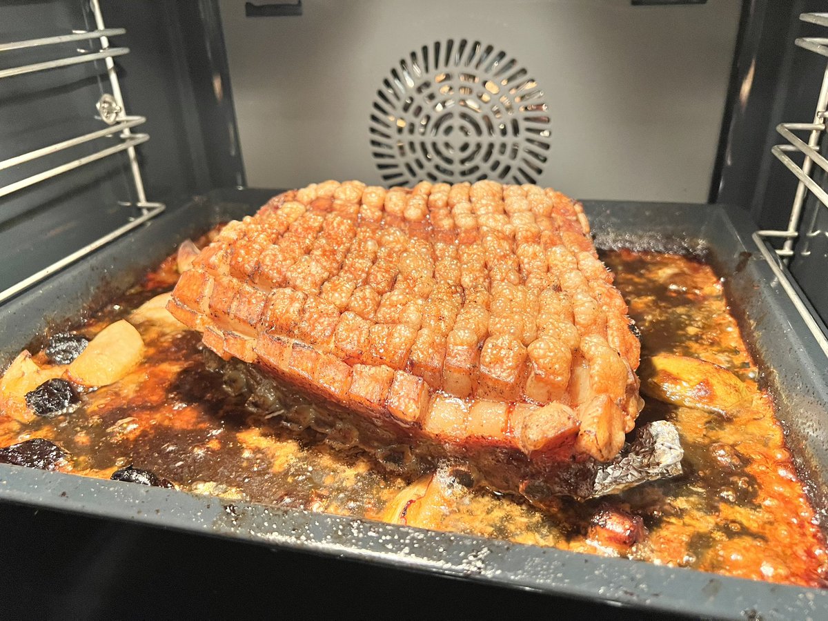 superpimms's tweet image. .@Hjellekokk Dette ble spinnvilt bra 🔥🔥🔥 nrk.no/mat/langtidsst…