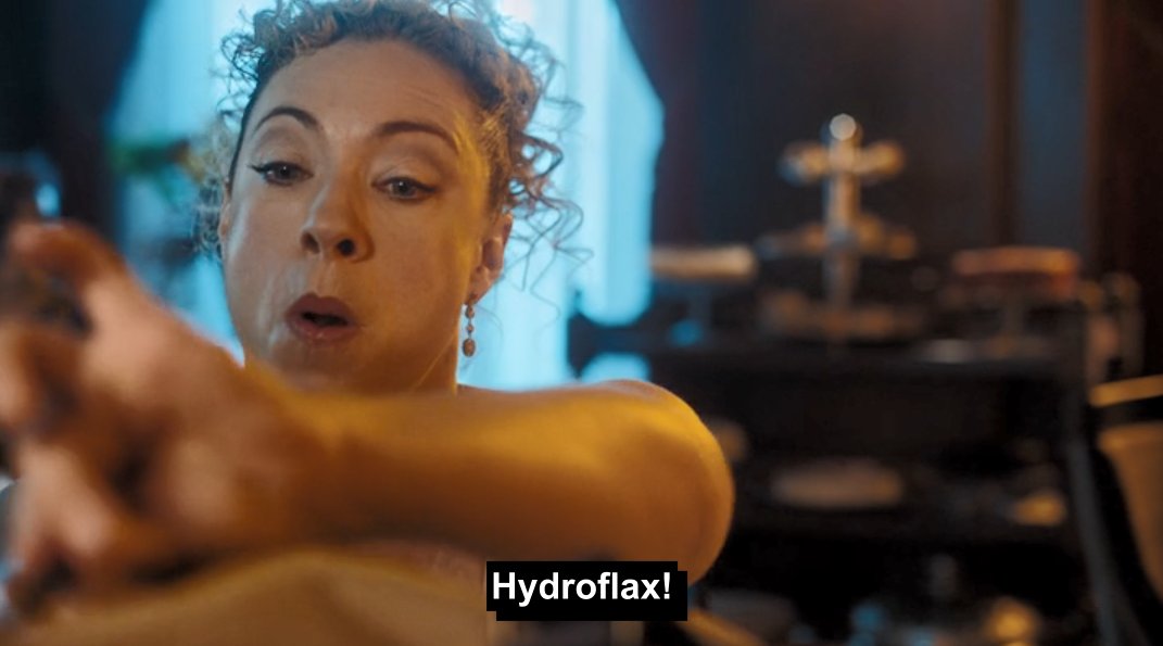 lynda_with_a_y9's tweet photo. "Oh, sh*t!!!"
#riversong #twelfthdoctor #husbandsofriversong #alexkingston #petercapaldi https://t.co/Zvfzdft91M