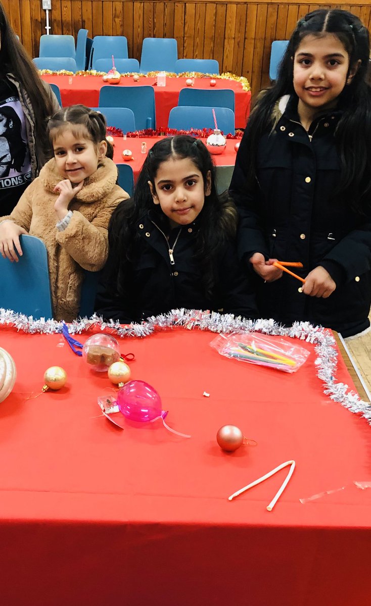 peaceofmind455's tweet photo. Some lovely pictures😍from our #first and #fabulous #session of  #BRIGHTEN #THE #DAY #HAF #Christmas22 #Holiday #Activties that took place yesterday afternoon for FSM (refugee and asylum seeking) children🤗

For details including more pictures please see: https://t.co/J5WrWAb2XR https://t.co/psSafFFegx