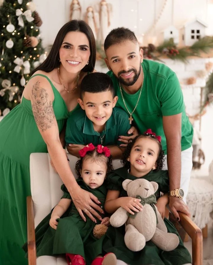 CamaClube's tweet photo. Um feliz Natal para todos vocês! 🙏❤ https://t.co/0xiISUHljp
