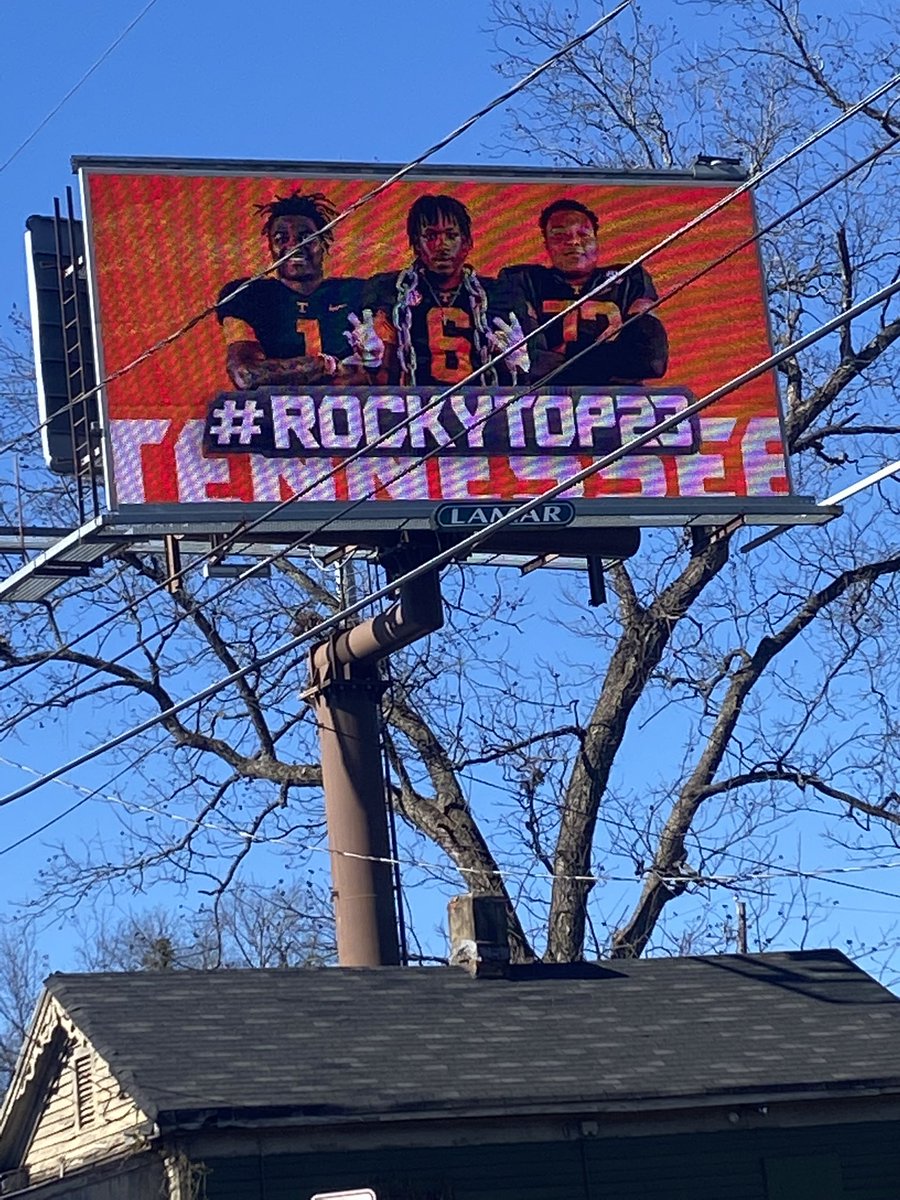 A Tennessee billboard in the capital of Alabama😂 Who would of thought lol #govols🍊 #GBO