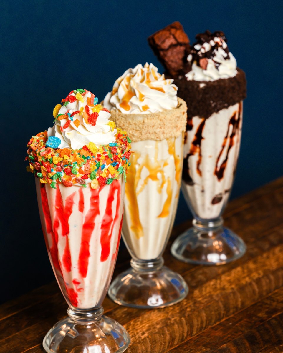 corkyskitchen's tweet photo. Last minute shopping stress? Stop by and treat yourself to one of our delicious shakes! We will be closed tomorrow but will re-open at our regular business hours on Monday. Happy holidays! #CorkysKitchen https://t.co/T9JNdRbM7F