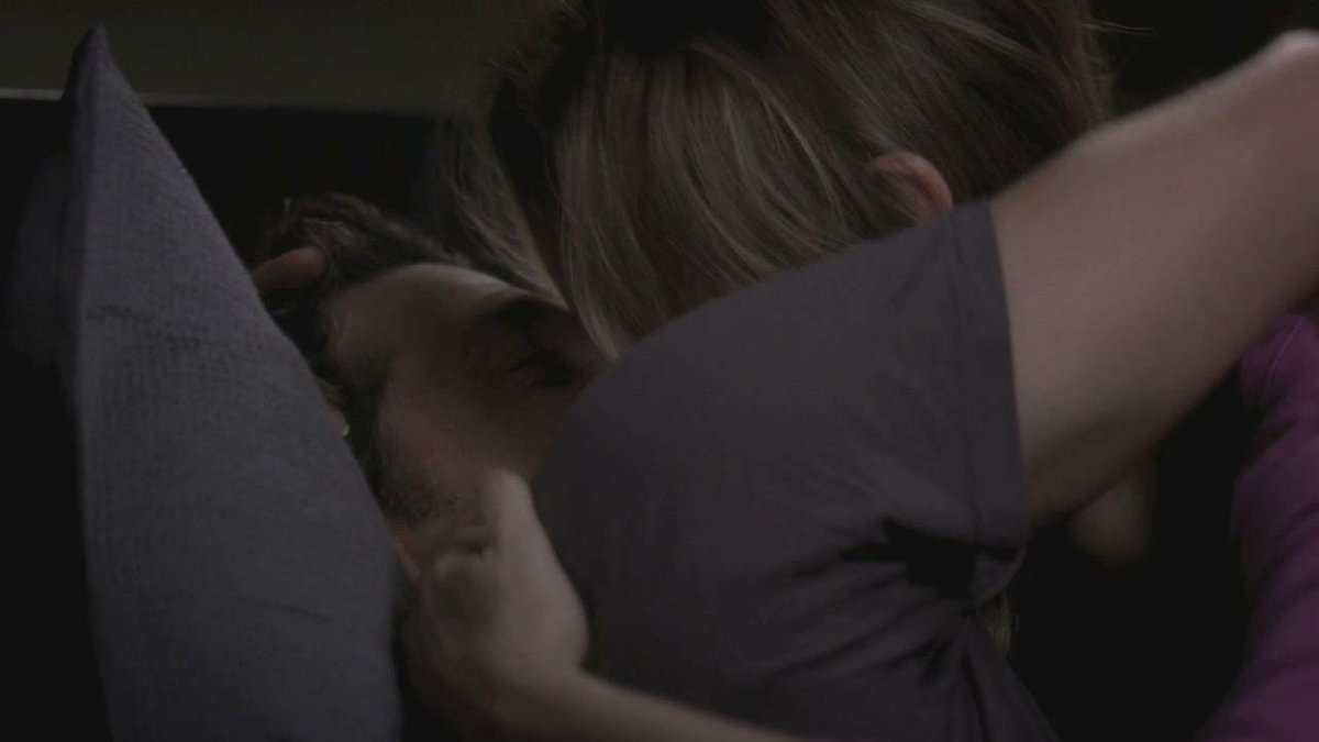merdersthinker's tweet photo. merder in 6x10 “holidaze” https://t.co/MavSdcJyTy
