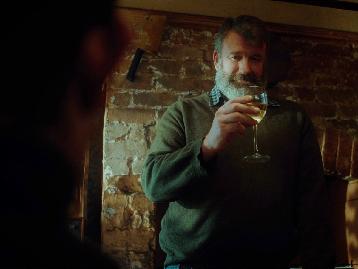 KiddoShortFilm's tweet photo. Cheers! Merry Christmas from @staticflowprod, @kittenpyramid and all the KIDDO family!

Here’s a toast to everyone who was part of making the film and everyone eager to watch it on @watchALTER next week.

#MerryChristmas #KiddoShortFilm #watchalter #horror #shortfilm https://t.co/RfQtzlyahx