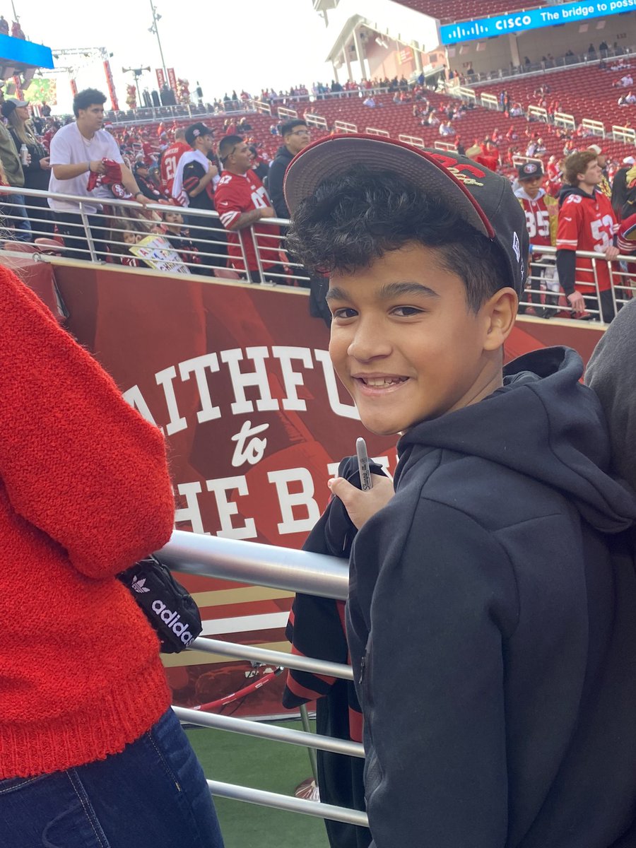 SamiaShoman's tweet photo. @FTTB @49ers Let’s go Niners!! https://t.co/a2WOtZ2BkB