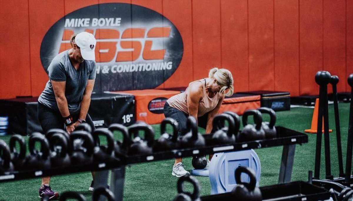 How Strong is Strong?
<a href="/mboyle1959/">Michael Boyle</a> 

I think if you are going to train, you need a goal. If we are going to train for strength, we need to know what strong is. The four-minute mile is a great example. 

strengthcoach.com/resource/62df1…

#performbetter #strength