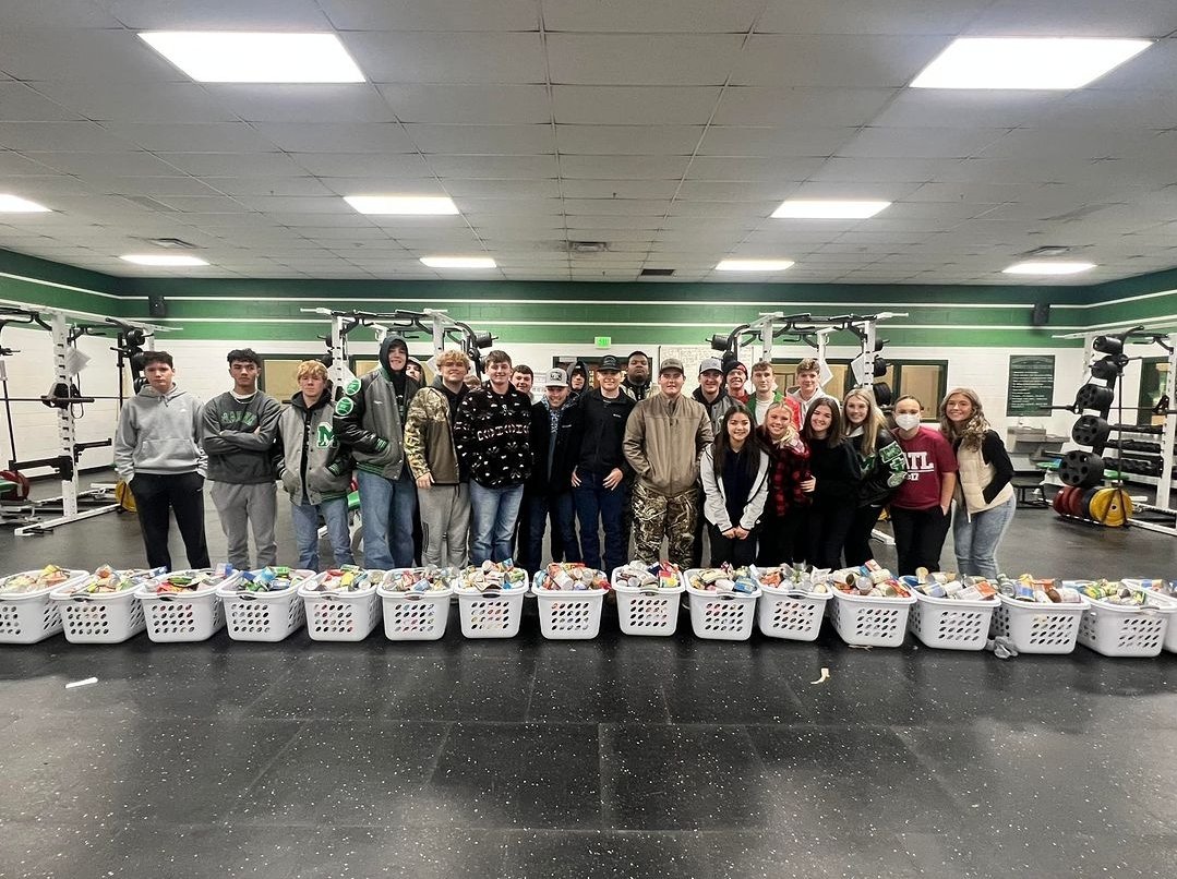 Katy Brock (KB) (@krb1121) on Twitter photo Another opportunity to give! Had fun with my friends & fellow athletes delivering turkey #Christmas dinners to those in need in our community! <a href="/softballmabank/">Mabank Softball</a> @MabankISD <a href="/AthleticsMabank/">MabankAthletics</a> #reasonfortheseason #givingandgrowing #doingthemostgood #blessed #LoveLife #MerryChristmas Another opportunity to give! Had fun with my friends & fellow athletes delivering turkey #Christmas dinners to those in need in our community! <a href="/softballmabank/">Mabank Softball</a> @MabankISD <a href="/AthleticsMabank/">MabankAthletics</a> #reasonfortheseason #givingandgrowing #doingthemostgood #blessed #LoveLife #MerryChristmas