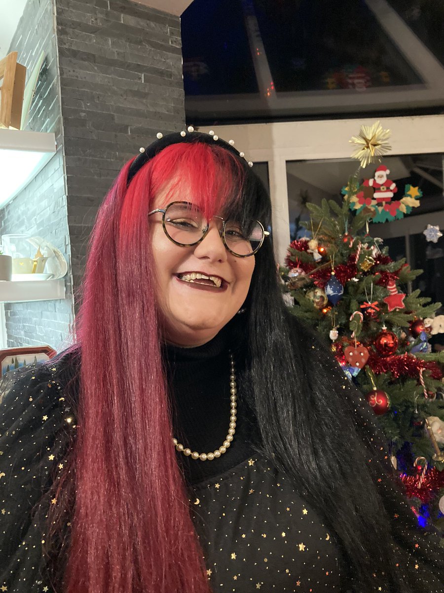 merry christmas eve 🥂🎄✨