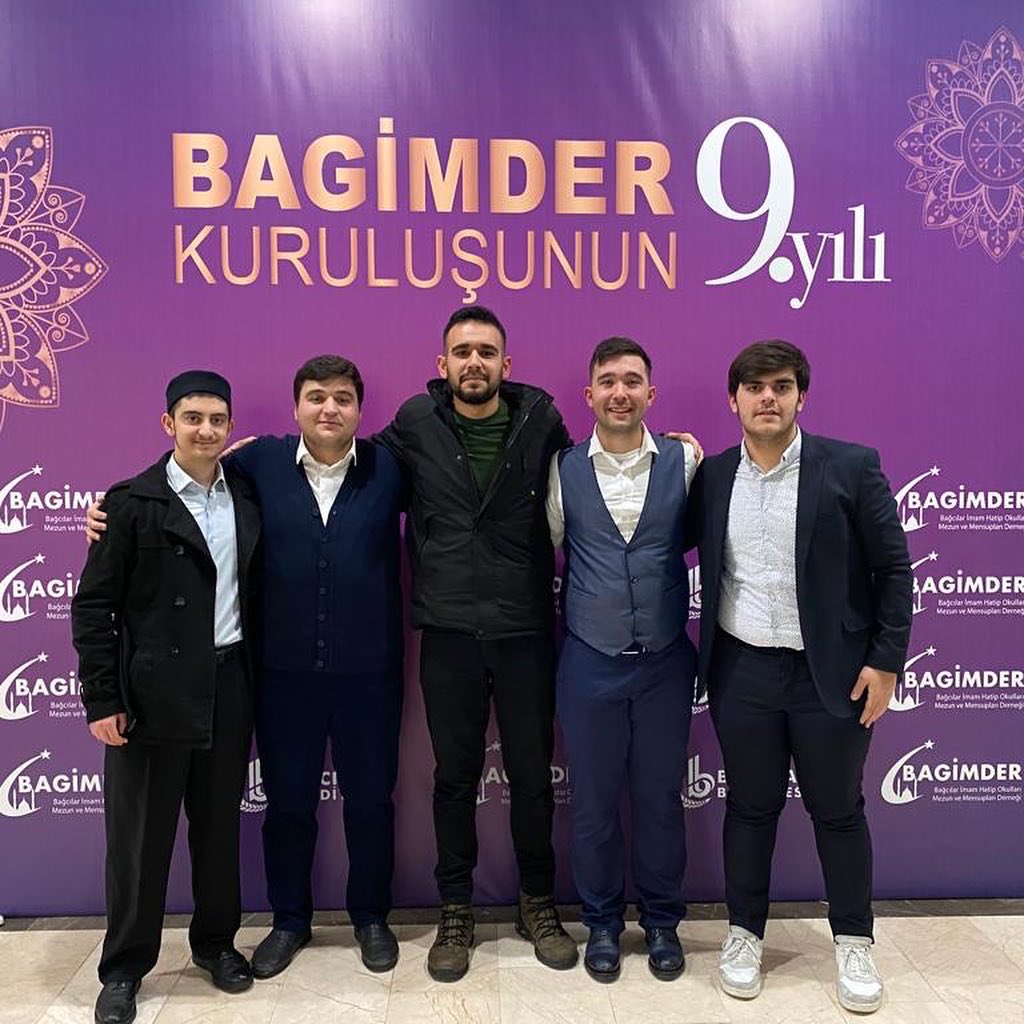 BBGencMeclis's tweet photo. Bağcılar Gençlik Meclisi İcra kurulu olarak Bağcılar İmam Hatip okulları mezun ve mensupları derneğinin kuruluşunun 9. Yılına özel düzenlenen programa iştirak ettik.

@abdullahozdemir 
@ndertemur2 

#bağcılarbelediyesi
#bağcılargençlikmeclisi https://t.co/pra1aVF8Ps