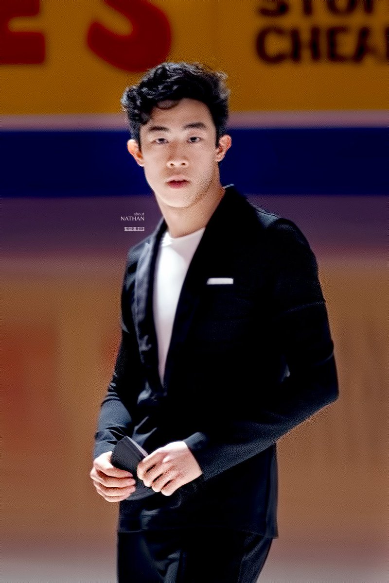 icy_blue0505's tweet photo. praying circle:

                    🕯      🕯
           🕯                        🕯
                         My
        🕯      favorite hair      🕯
                   Come back
           🕯                        🕯
                    🕯      🕯 https://t.co/YRM6aSWvkm