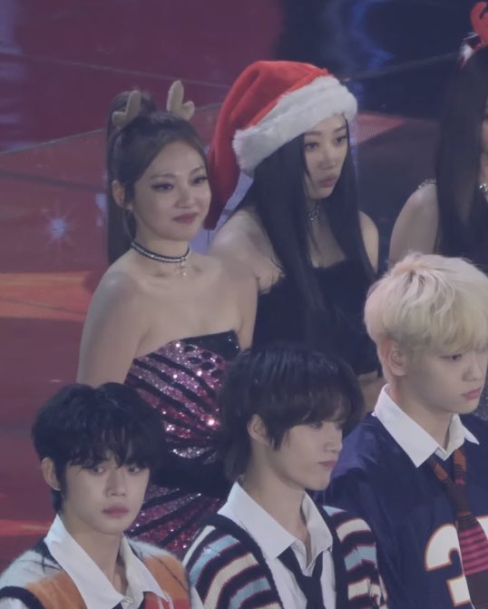 Ningning and Beomgyu in the same frame 🥹🫶

#NINGNING #BEOMGYU  
#TXT  #aespa