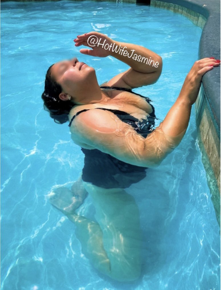 🔥HotWife Jasmine🔥 $9.99$ OF on Twitter: "Missing the Sun & Heat #
