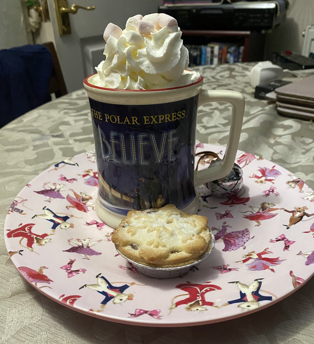 Gemma Dearsley tweet media