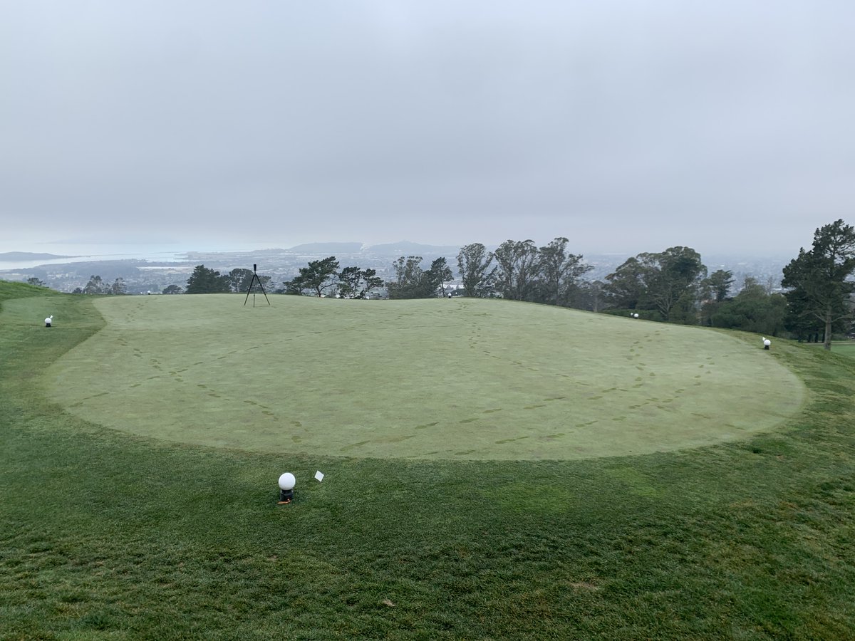 ezLocator's tweet photo. Day 12 we are wrapping up our #12daysofezlocator with another one of our 2022 ezLocator customers 
#BerkeleyCountryClub
this course is known for its stunning views and phenomenal course in California https://t.co/AoHHjHBxws