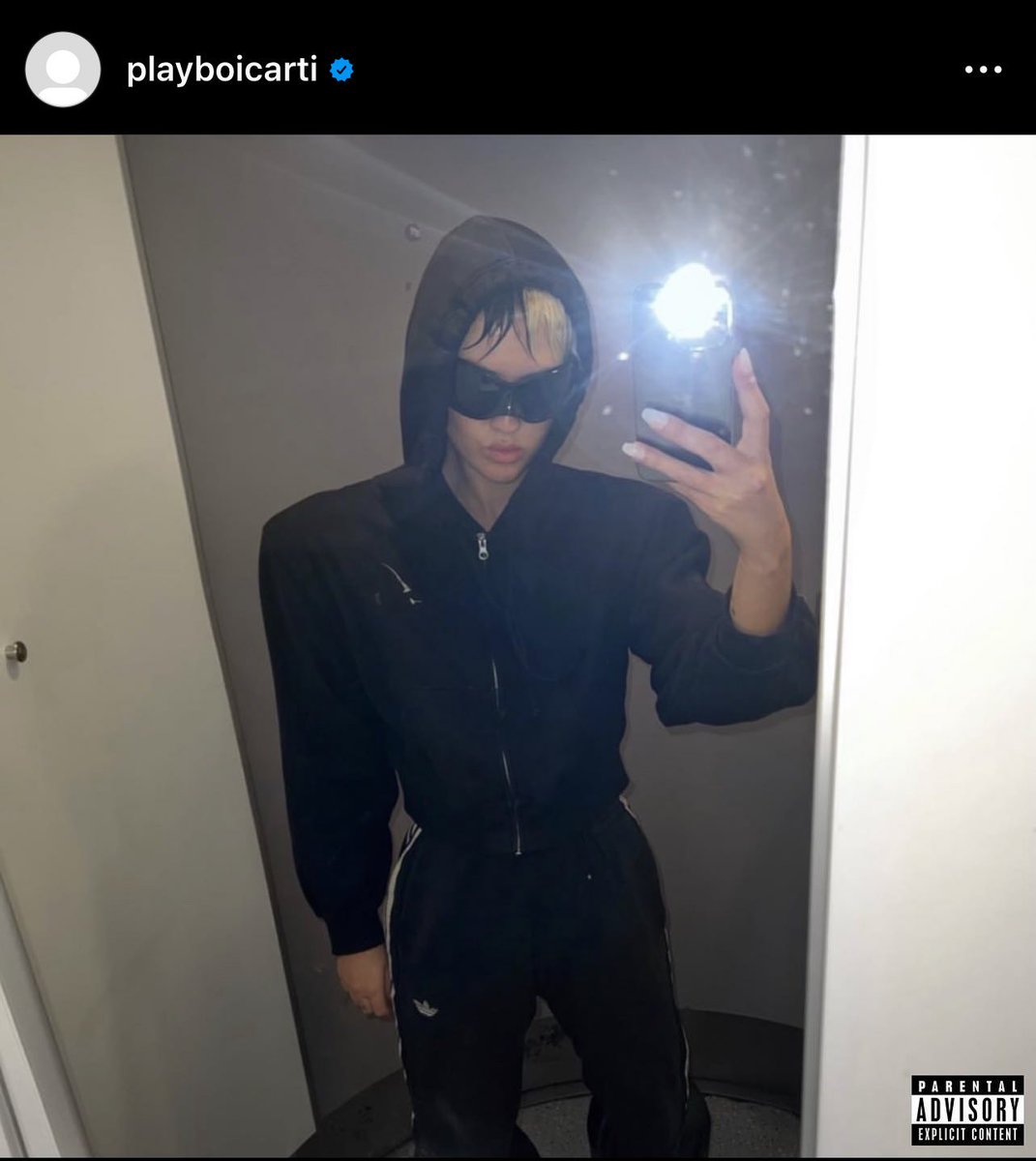 rapcheoI's tweet photo. DÍREACH FAIGHTE AGAINN: Eiseoidh Playboi Carti ceol nua anocht ‼️👀 https://t.co/fyZlh2wsVW