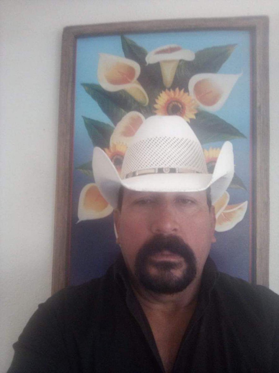MadurosEngaado2's tweet photo. El buen Ramón se ve bien rico sin camisa rt para más contenido 🥵🔥🔥🔥 https://t.co/mIhQWyxeqa