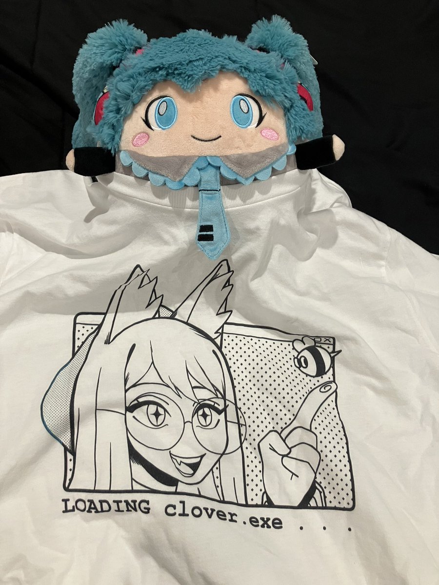 improv1sed's tweet photo. Miku in the #cloverch !! https://t.co/9E2KirqC2n