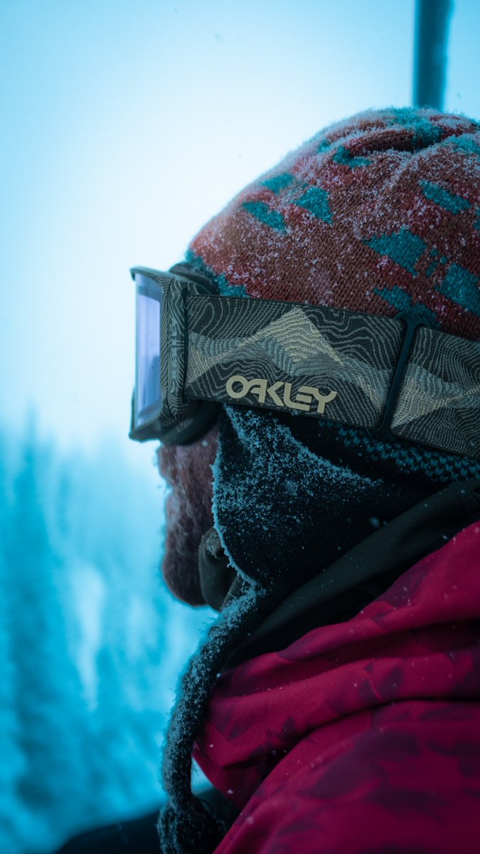 sage kotsenburg (@sagekotsenburg) on Twitter photo My new colorway with <a href="/oakley/">Oakley</a> 😮💨 My new colorway with <a href="/oakley/">Oakley</a> 😮💨