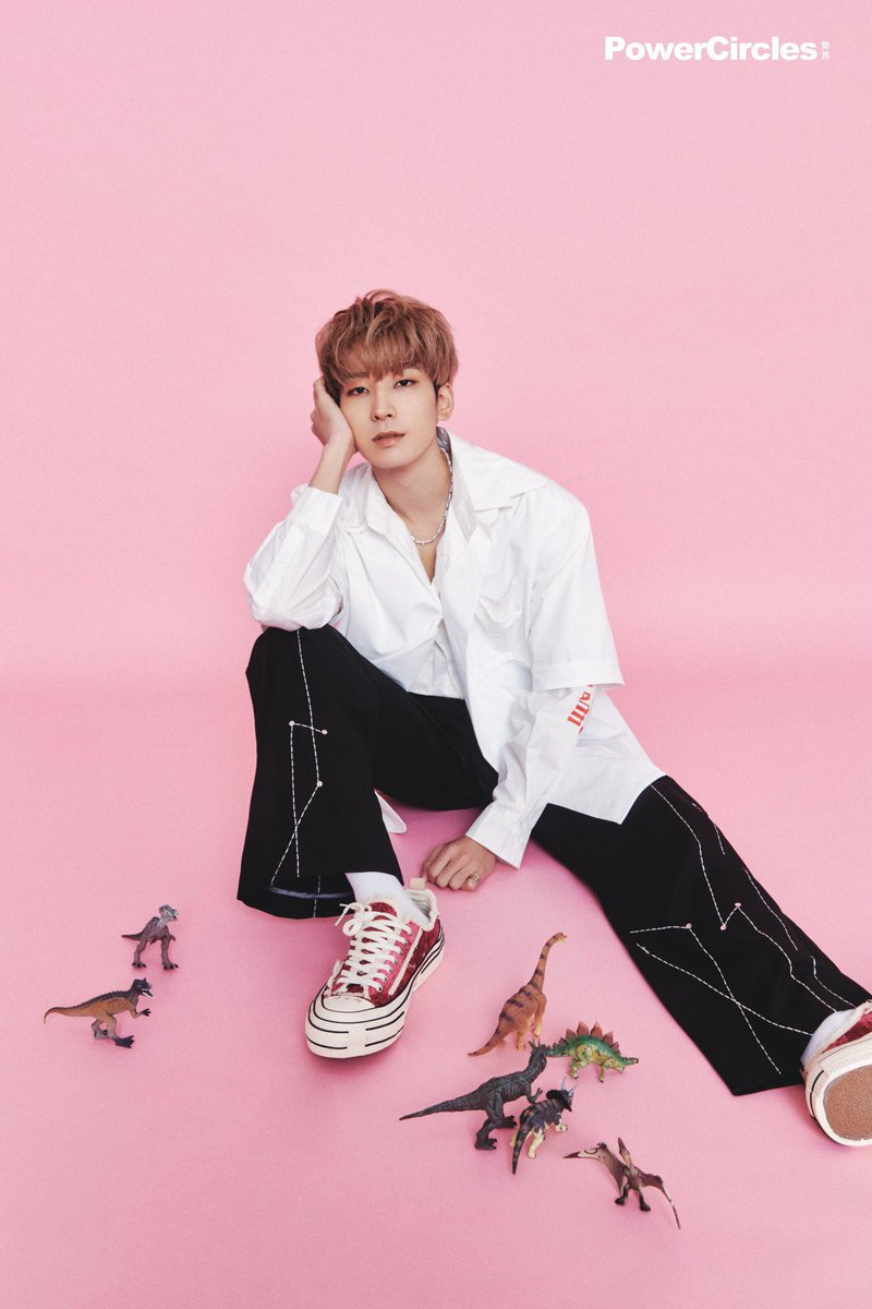 wonwoo pics on my phone tweet media