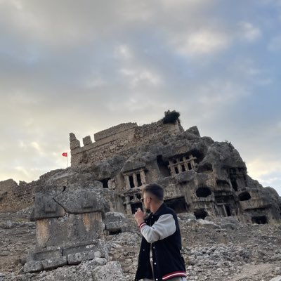 #YeniProfilResmi yeni gelmedik geri geldik (!)